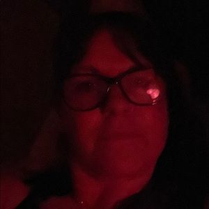 Meet your Posher, Bronwyn